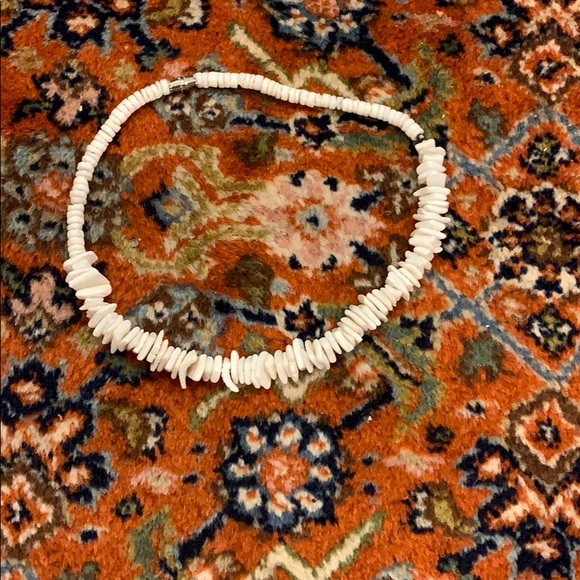 Shell necklace - Picture 2 of 2